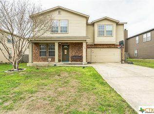 627 Northlake Dr, New Braunfels, TX 78130