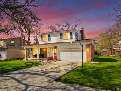 14018 Greentrees St, Riverview, MI, 48193