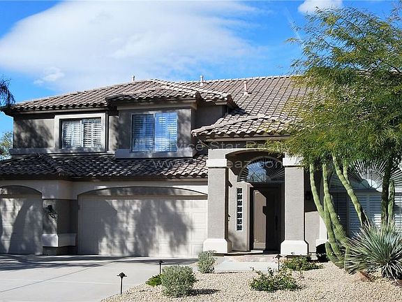 3rd image of 7624 E Tailfeather Dr