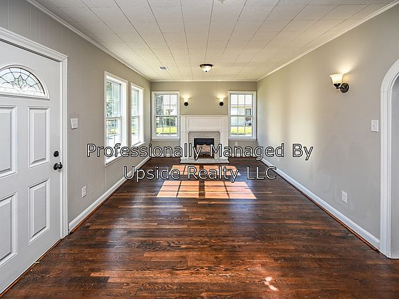 4th image of 500 Alford St