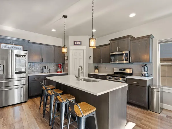 3526 NE Crystal Springs Dr, Bend, OR 97701