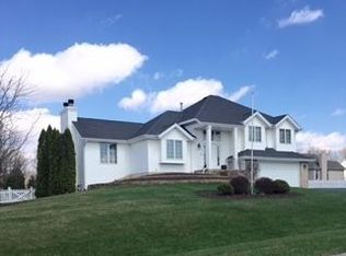 4448 E Cascio Dr, Byron, IL 61010