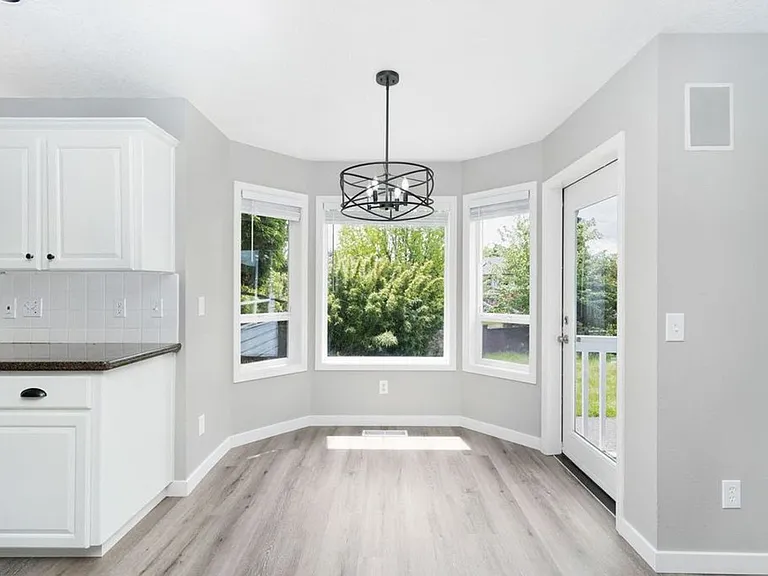 16742 NW Dublin Ct — Photo 3