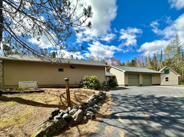 14 Ackley Way, East Machias, ME 04630