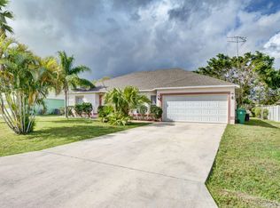 194 NW Doreen St, Pt Saint Lucie, FL 34953