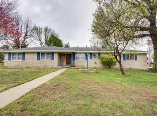 118 Ridgeview Dr, Willard, MO 65781