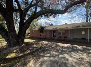 1207 Donald Dr, Longview, TX 75604