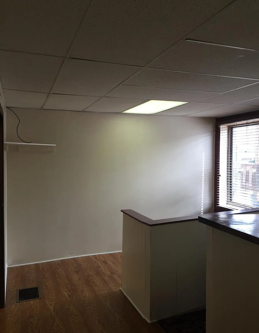 601 Broad Ave — Photo 2