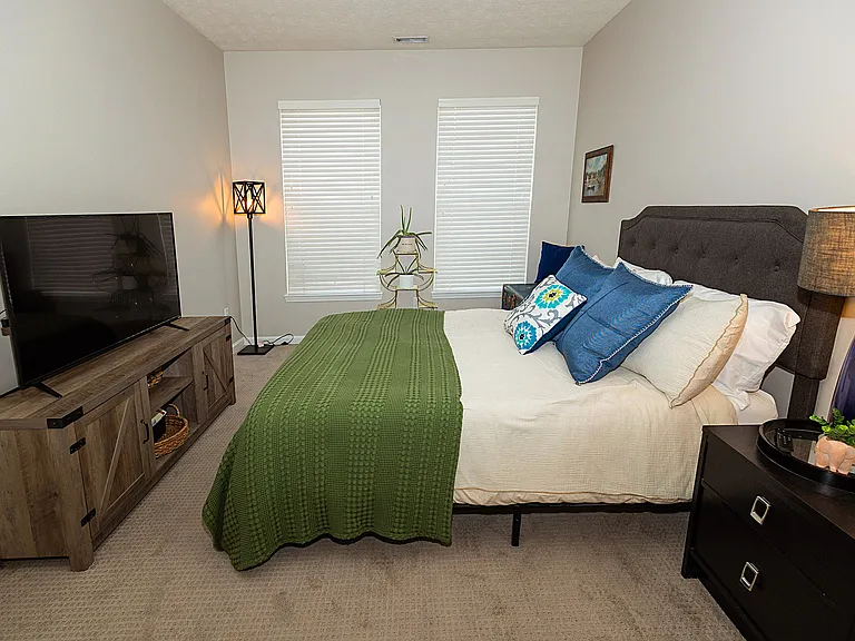 6595 Reserve Dr — Photo 10