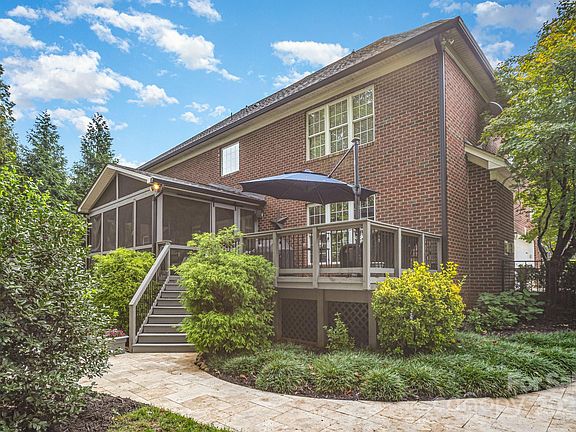5th image of 9611 Devonshire Dr