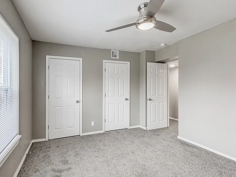 2bd Master Bedroom and Double Closets