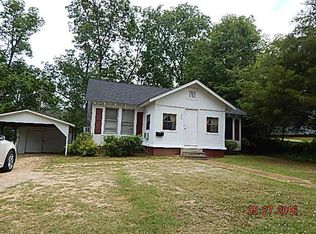 520 S Meridian St, Aberdeen, MS 39730