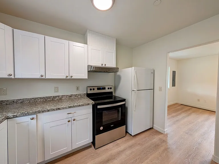 533 Methow St — Photo 18