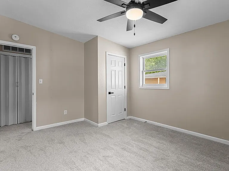 5107 Mohawk Dr — Photo 12