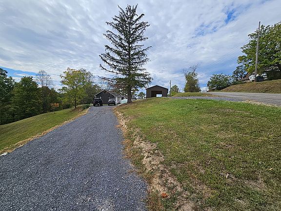 2nd image of 707 Clay Maysel Rd