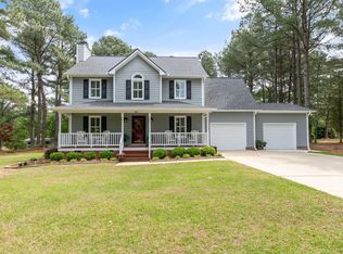 306 Queens Ferry Ln, Clayton, NC 27520
