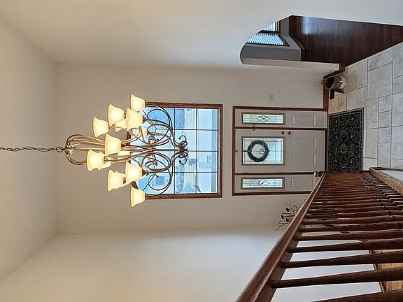 3rd image of 14753 Margust Ln