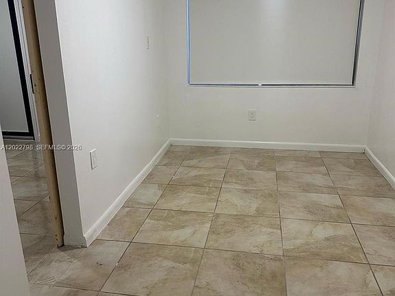 3rd image of 1115 SW 136th Pl #2