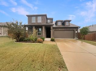 2910 Panhandle Dr, Heartland, TX 75126