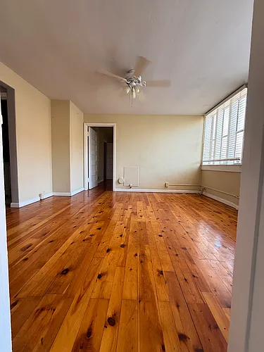 N Raymond Ave Photo 1