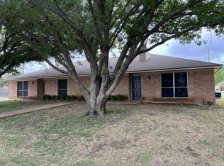413 Karen St, Hewitt, TX 76643