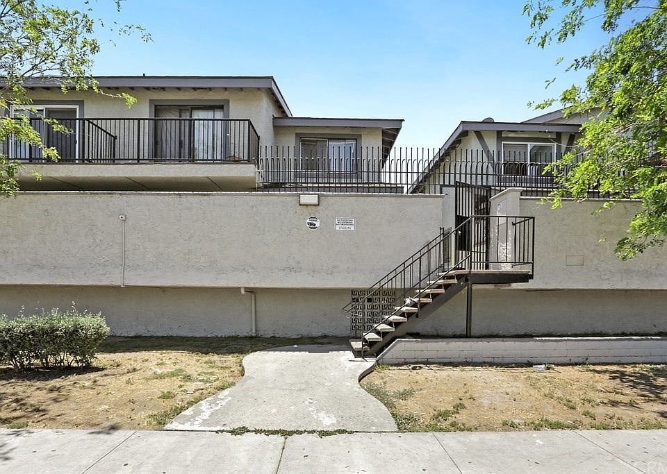 1st image of 1239 W Rosecrans Ave APT 41
