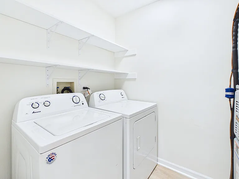 3 Charlotte Cir — Photo 27