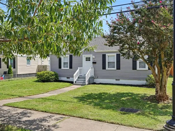2112 E Pembroke Ave, Hampton, VA 23664