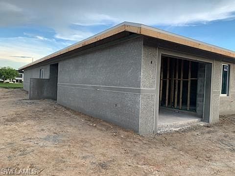 4th image of 915/913 Lake McGregor Dr