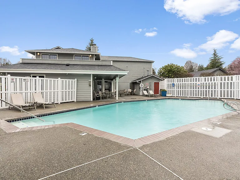 Vibe Apartments — Photo 10