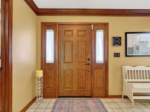 4th image of 316 Tremont Ct