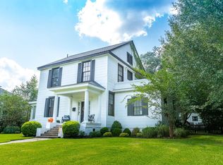 716 N 4th Ave, Laurel, MS 39440