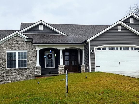 3rd image of 216 Cross Creek Dr