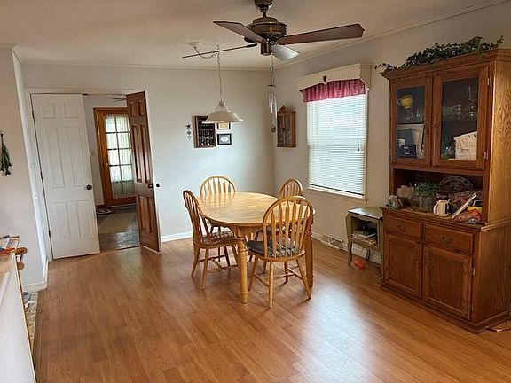 3rd image of 713 N 23rd St