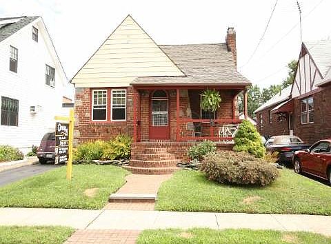 1st image of 62 Waldo Ave