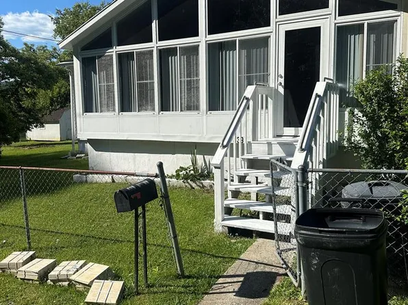 439 Brown Ave, Richlands, VA 24641