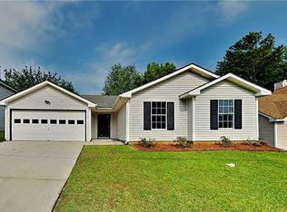 5391 Wellborn Creek Dr, Lithonia, GA 30058