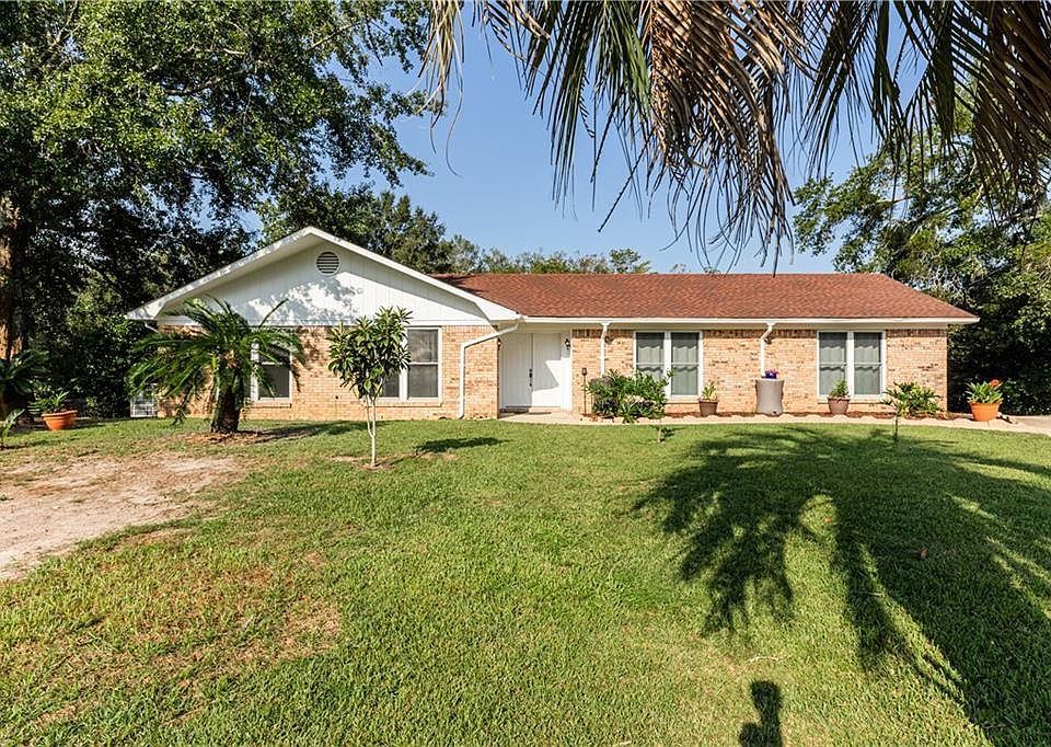 1st image of 233 Baratara Drive W