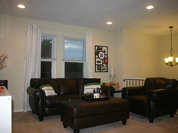 4th image of 2248 Fayhill Dr