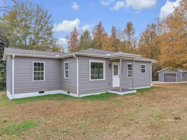 2505 E Tyger Bridge Rd, Greer, SC 29651