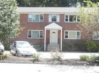 56 Wakelee Avenue Ext APT 10, Shelton, CT 06484