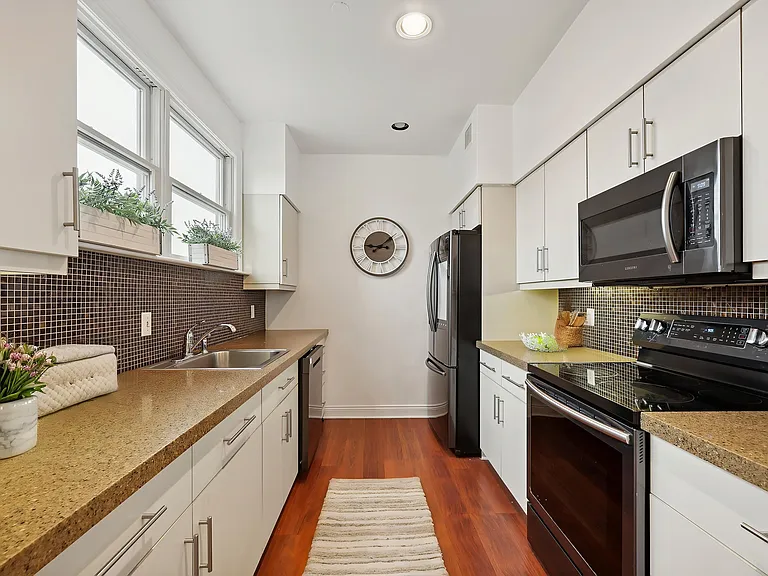 205 Shearwater Ct W #22 — Photo 5