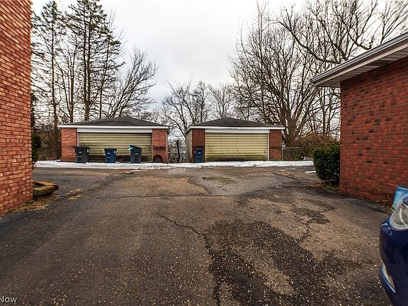 3rd image of 1054 & 1056 Saxon Ave