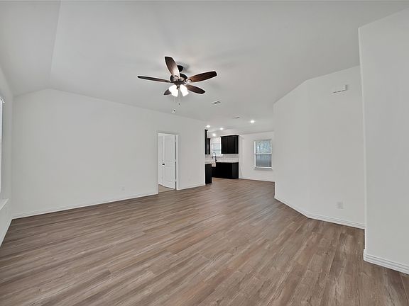 5th image of 116 Sedona Creek Ct