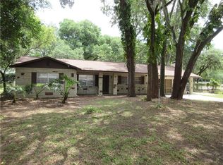 909 Bryan Rd, Brandon, FL 33511