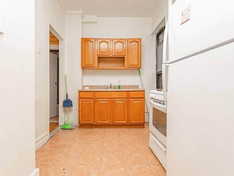 1st image of 601 Park Pl #8B