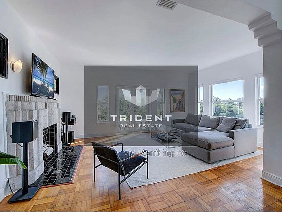 5th image of 4035 Meridian Ave #Penthouse