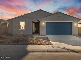 3581 E Alexander Dr, San Tan Valley, AZ 85143
