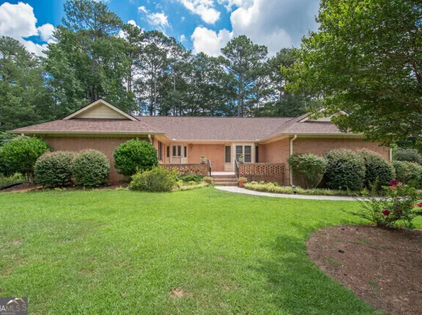 215 Creekside Trl, Fayetteville, GA 30214