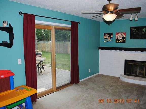 4th image of 10215 Winding Creek Dr